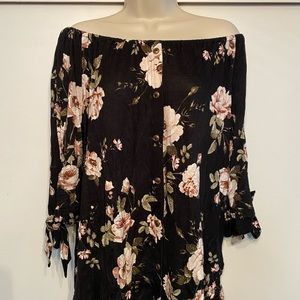 Off shoulder Rose Top
